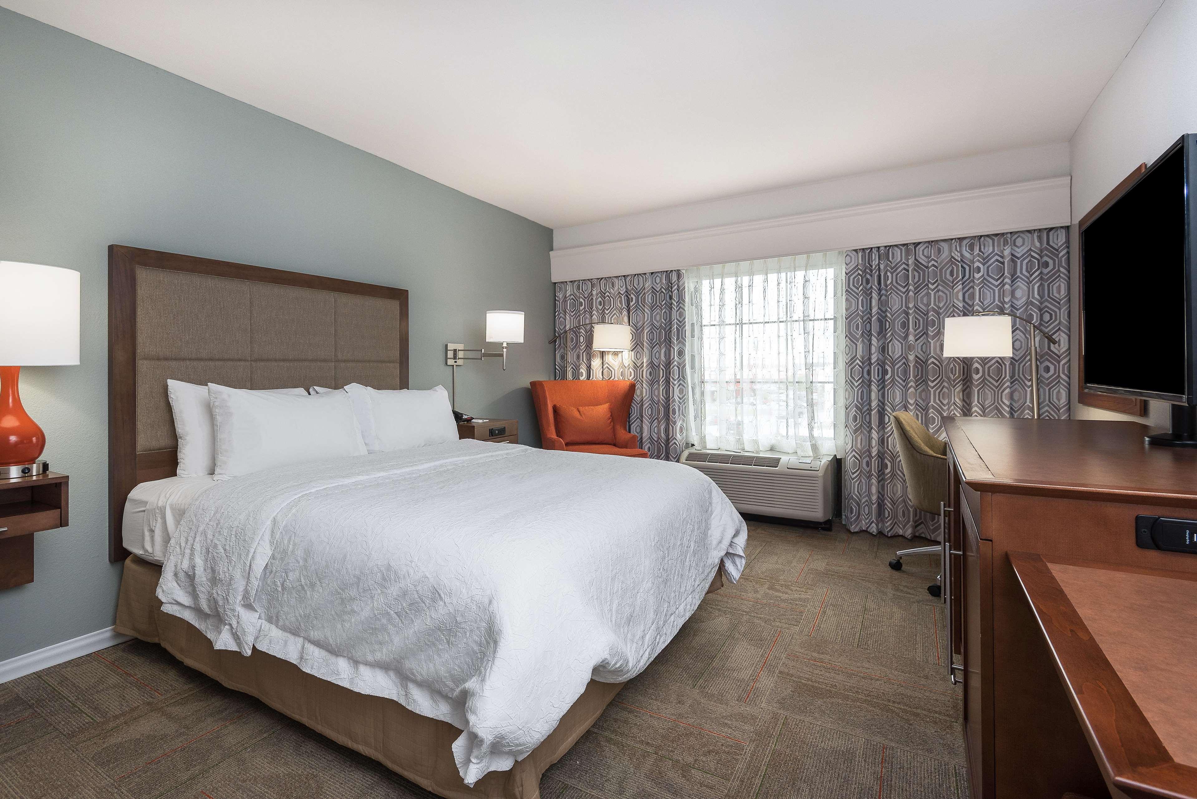 Hampton Inn & Suites Florence Center Exteriör bild