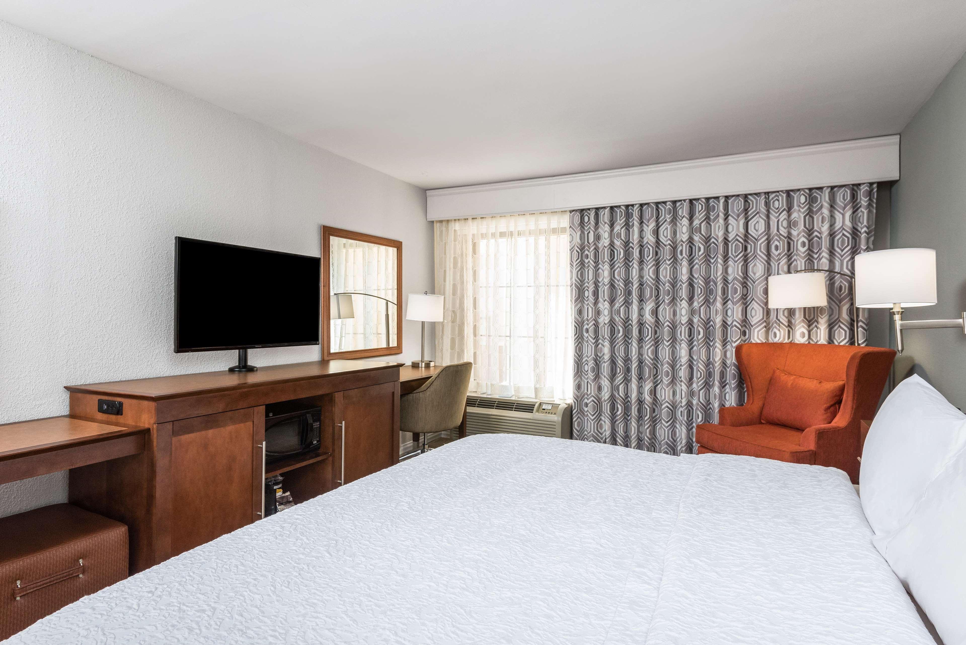 Hampton Inn & Suites Florence Center Exteriör bild
