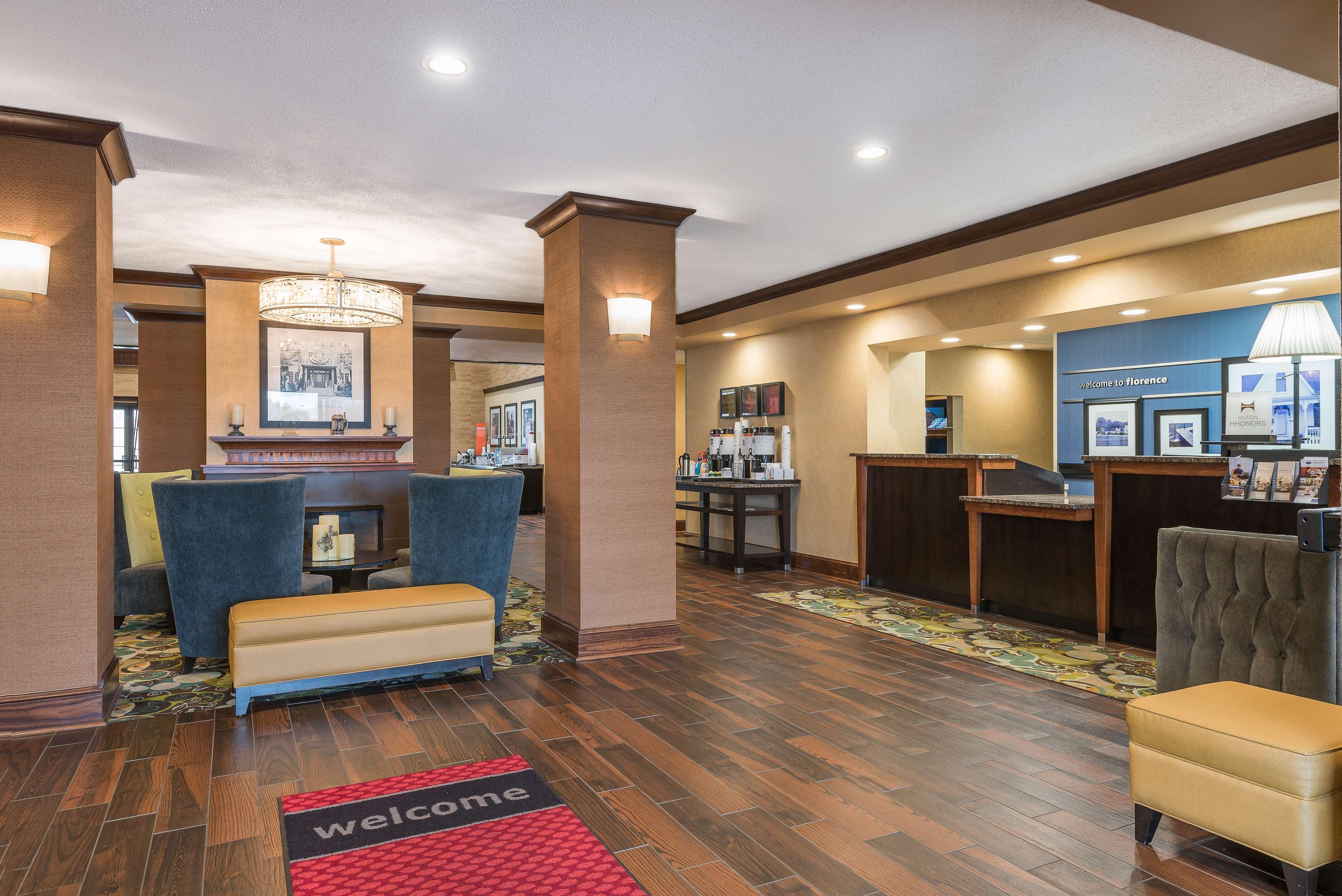 Hampton Inn & Suites Florence Center Exteriör bild